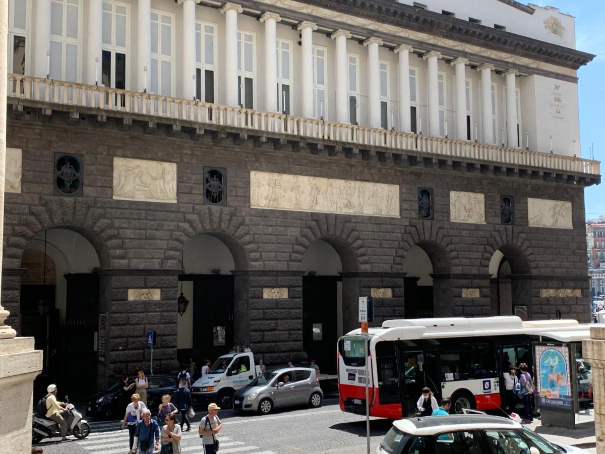 Willa Centro Storico Napoli La Casa Di Ciro Zewnętrze zdjęcie