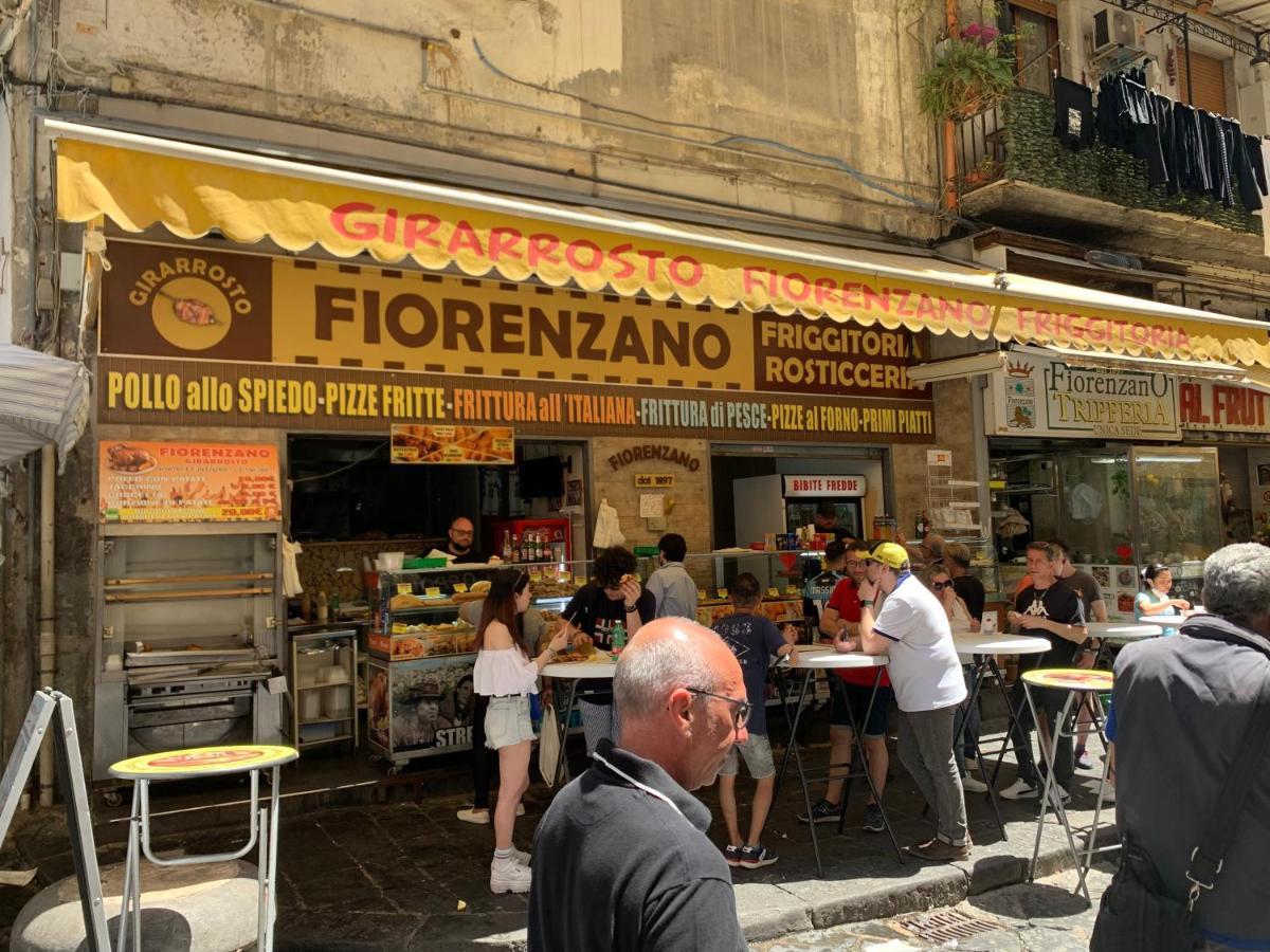 Willa Centro Storico Napoli La Casa Di Ciro Zewnętrze zdjęcie
