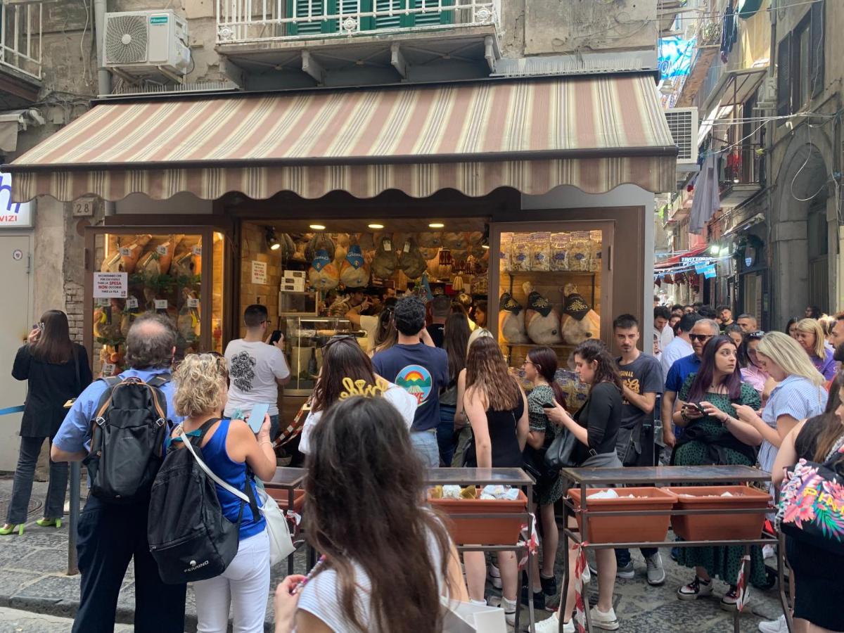 Willa Centro Storico Napoli La Casa Di Ciro Zewnętrze zdjęcie