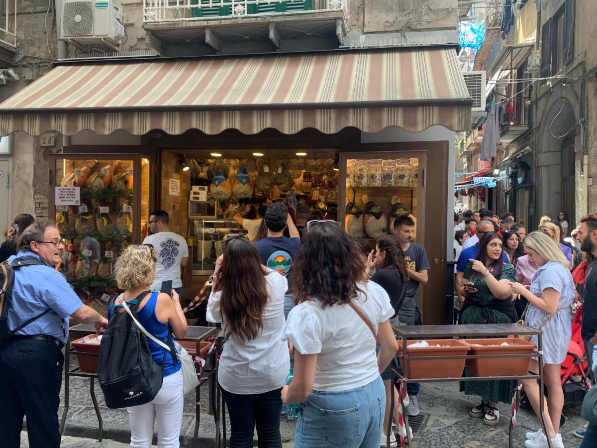 Willa Centro Storico Napoli La Casa Di Ciro Zewnętrze zdjęcie